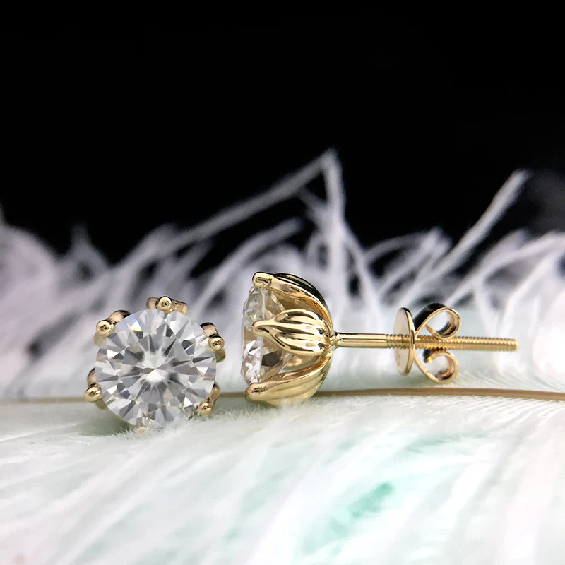 The Elegant Bliss Moissanite Earrings - Image 4