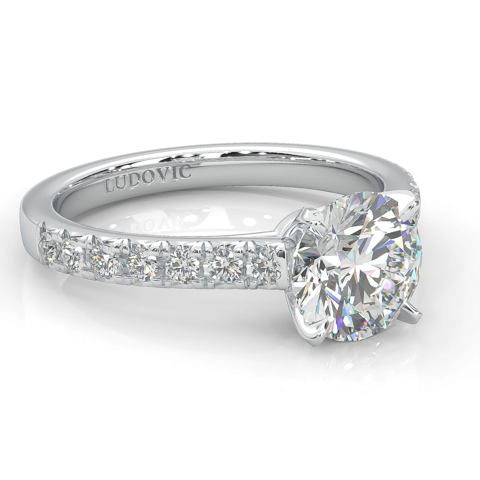 French Four Claw Moissanite Engagement Ring (14k Solid Gold) - Image 3