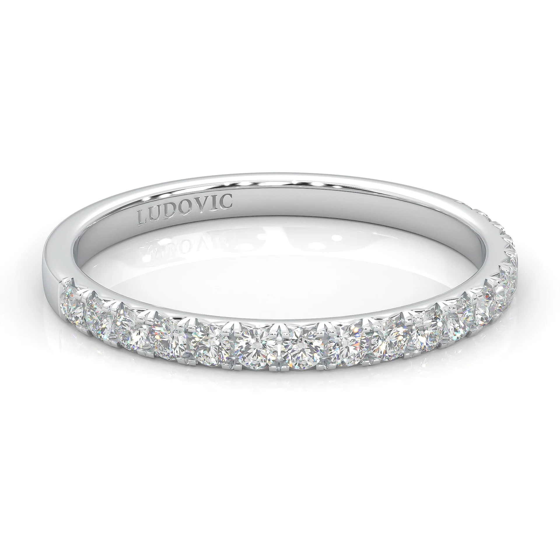 French Four Claw Wedding Band - Image 3