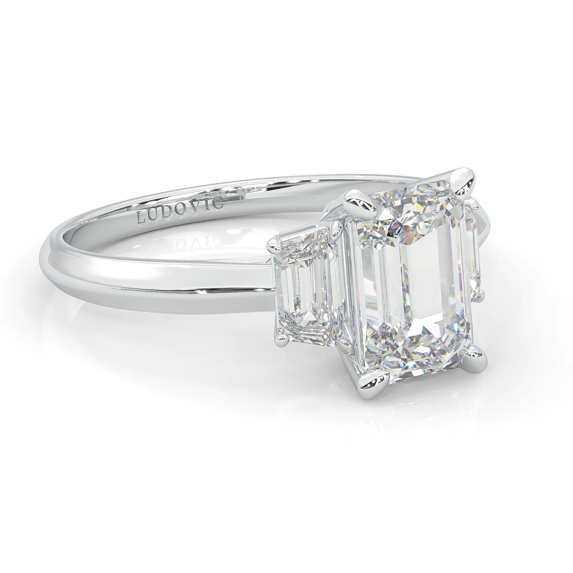 l'Amulette Stupéfiante Moissanite Engagement Ring (14k Solid Gold) - Image 3