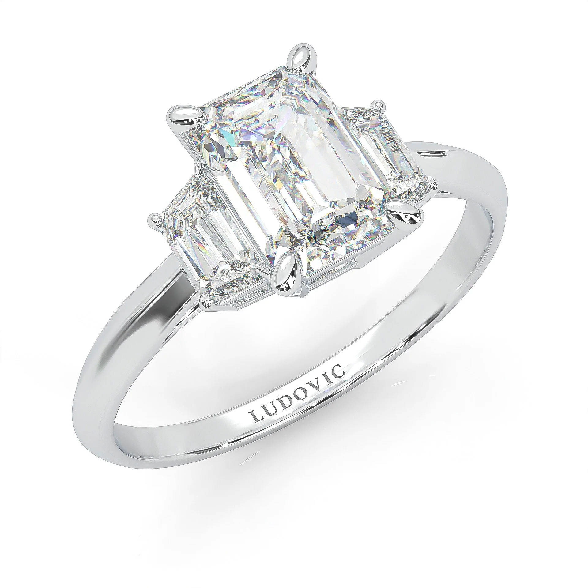 l'Amulette Stupéfiante Moissanite Engagement Ring (14k Solid Gold) - Image 6