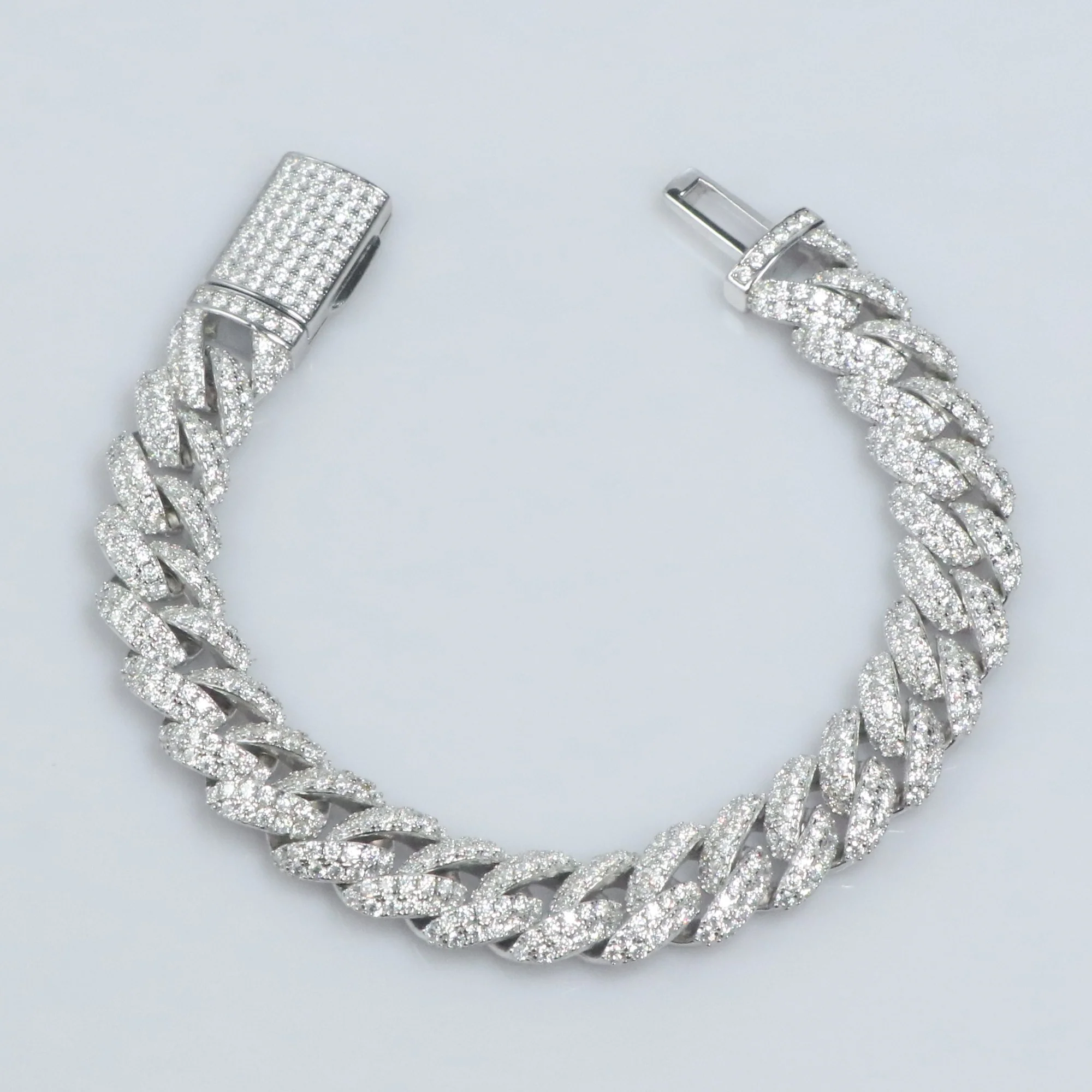 Ludovic Cuban Chain Bracelet  III - Image 2
