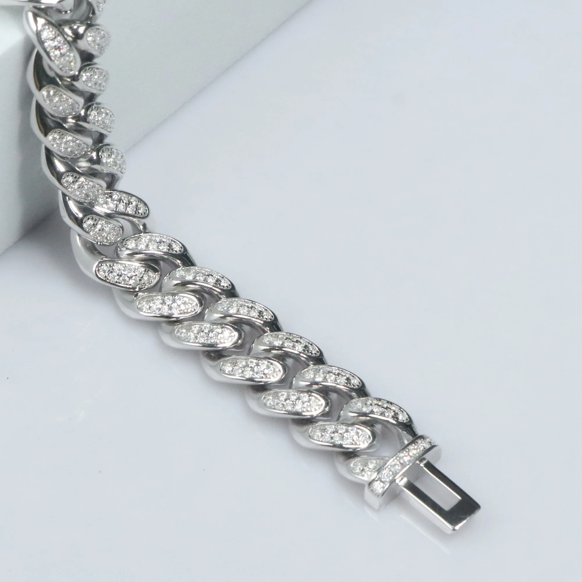 Ludovic Cuban Chain Bracelet  IV - Image 4