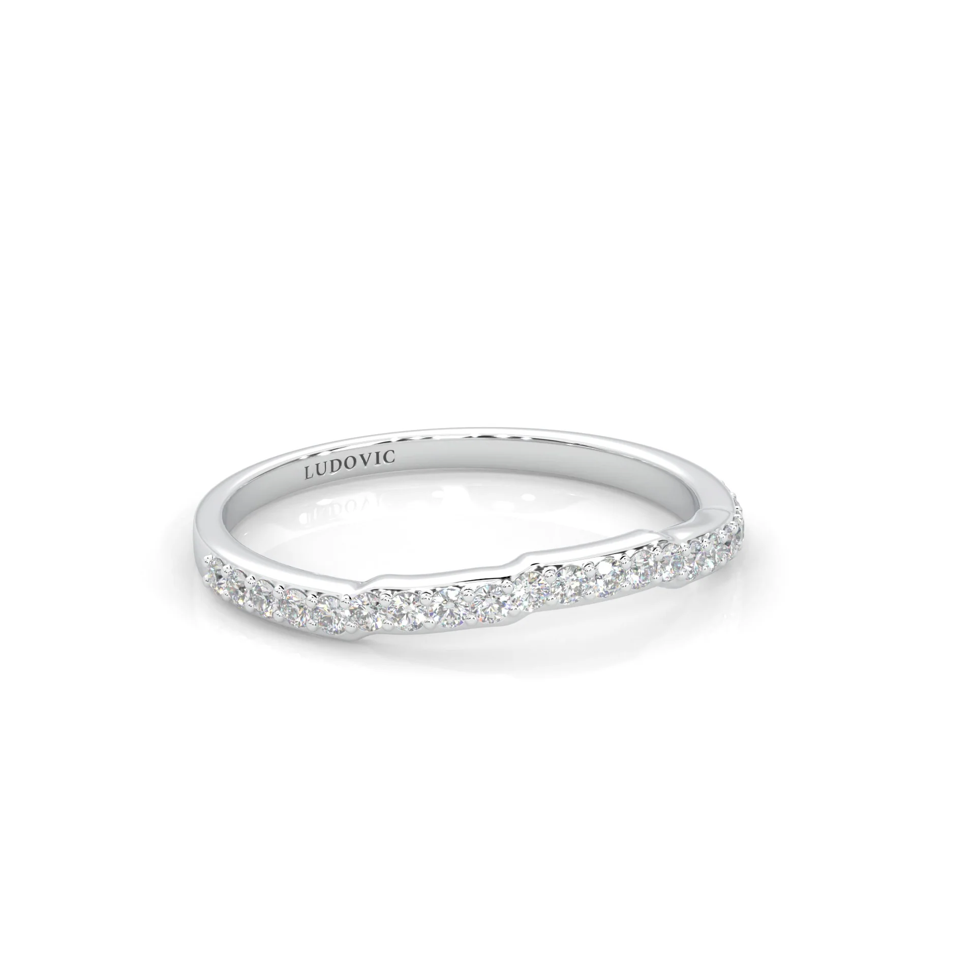 Lumière d'Or Princess Cut Wedding Set (Platinum-Plated Silver) - Image 10
