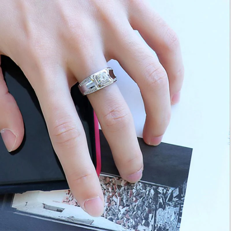 Gentleman Ludovic Moissanite Ring - Image 5