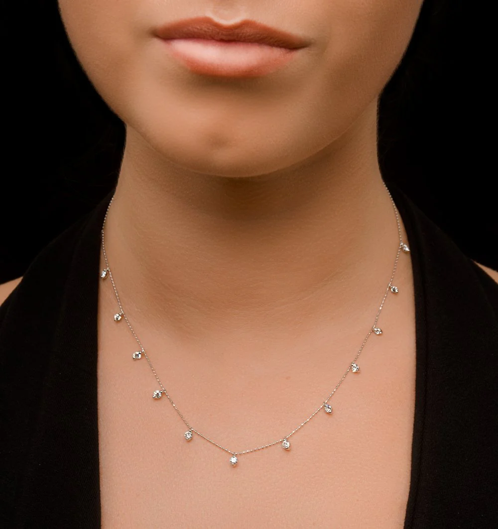 The Austere Wings Moissanite Necklace (14k Solid Gold) - Image 4