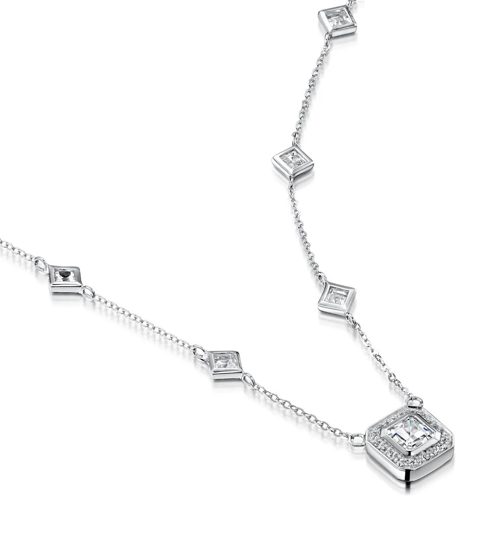 The Diligent Hum Moissanite Necklace (14k Solid Gold) - Image 2