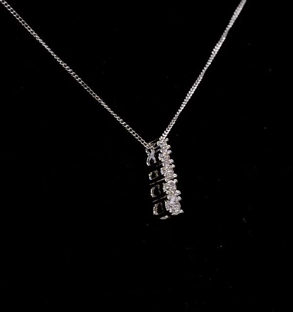 The Mellow Twirl Moissanite Necklace (14k Solid Gold) - Image 4