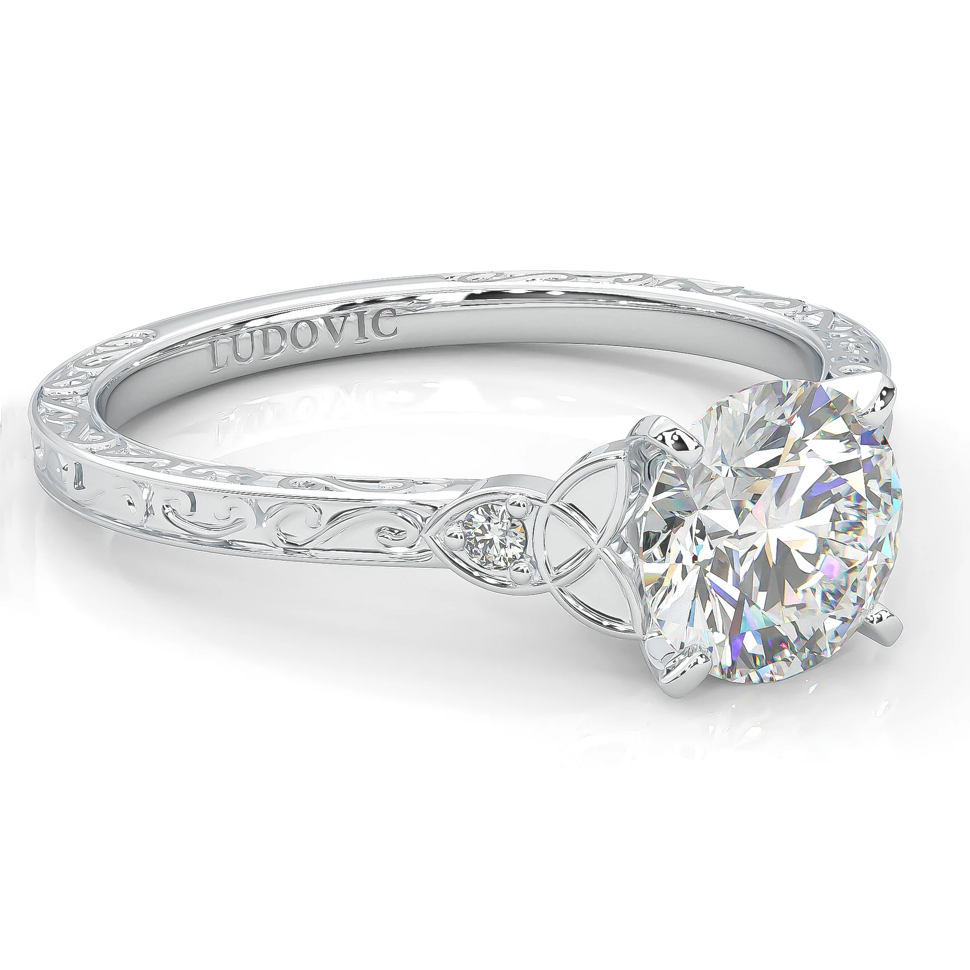 The Vintage Lunar Moissanite Wedding Set - Image 3